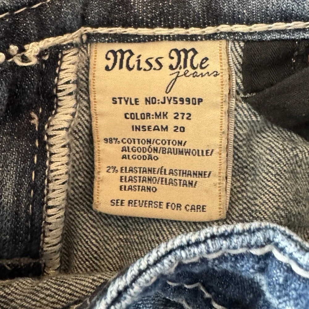 Miss Me Signature Cuffed Capri Jeans 26 Fleur De Lis Rhinestone Stretch Denim